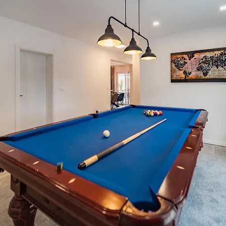 Miracle Nyaraló Ražanj