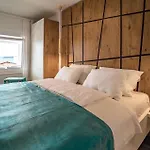 Holiday home Miracle